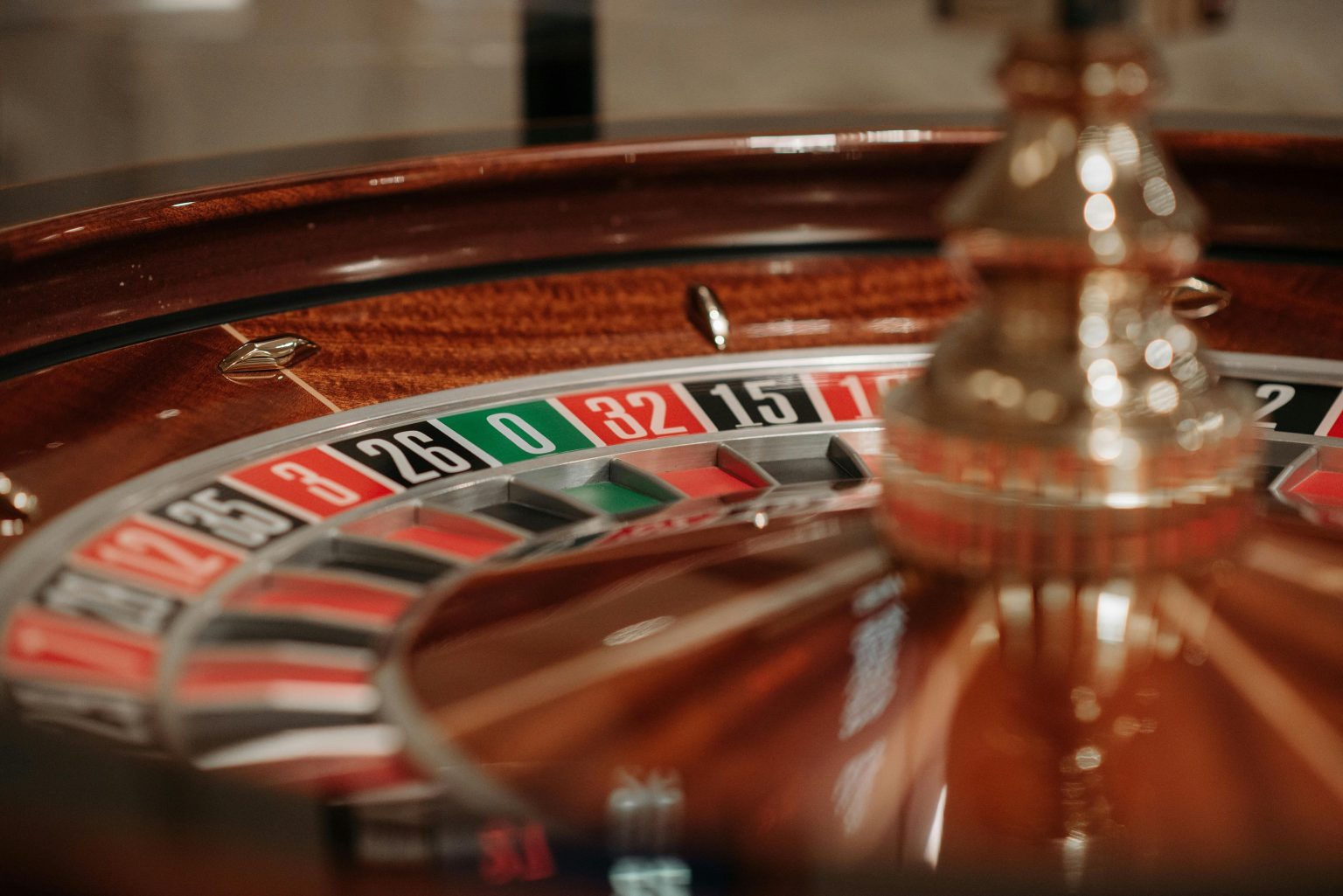 Strategies for Winning in Roulette at 12BET India